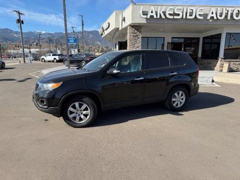 Used 2012 Kia Sorento FWD image 6