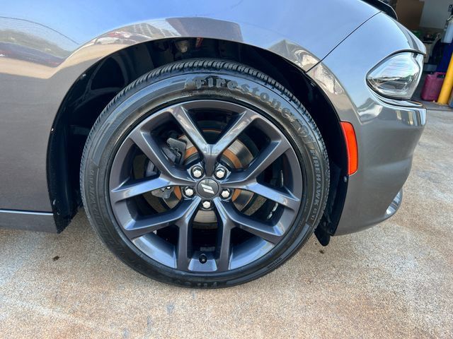 Used 2020 Dodge Charger SXT RWD image 32