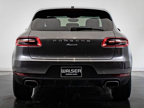 Used 2017 Porsche Macan image 7