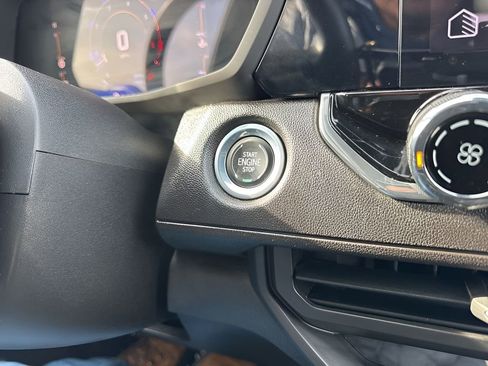 Used 2023 Chevrolet Colorado W/T image 20