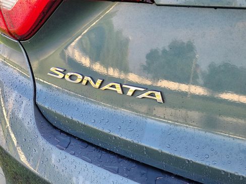 Used 2016 Hyundai Sonata Sport w/ Option Group 02 FWD image 23