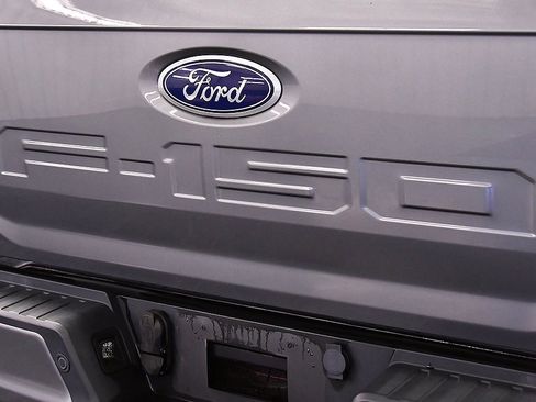 Used 2022 Ford F150 XL w/ STX Appearance Package image 12