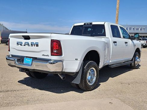 New 2026 RAM 3500 Tradesman AWD/4WD image 3