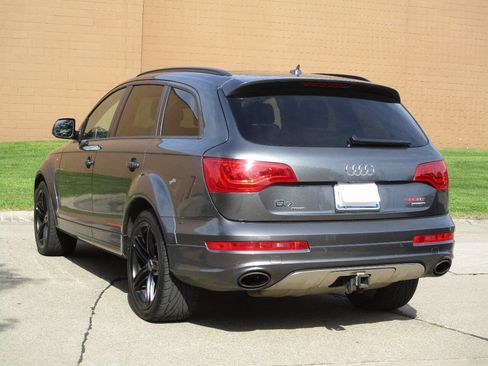 Used 2015 Audi Q7 3.0T S line Prestige w/ Sport Edition AWD/4WD image 39