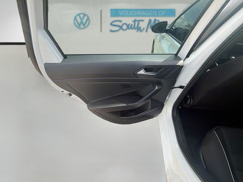 Used 2022 Volkswagen Jetta Sport FWD image 24