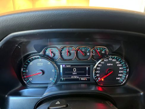 Used 2018 Chevrolet Silverado 1500 LT w/ All Star Edition AWD/4WD image 21