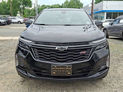 Certified 2024 Chevrolet Equinox RS AWD/4WD image 2