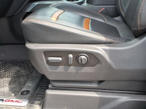 Used 2021 GMC Sierra 1500 AT4 AWD/4WD image 25