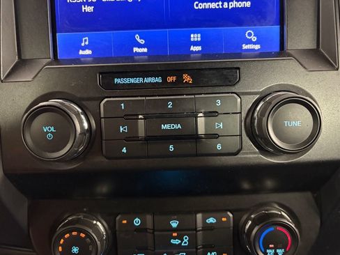 Used 2020 Ford F150 XL w/ Equipment Group 101A Mid AWD/4WD image 25