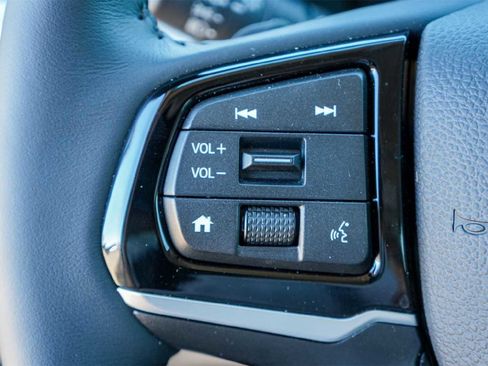 Certified 2026 Honda Odyssey Touring image 25