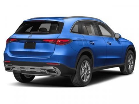 New 2025 Mercedes-Benz GLC 300 4MATIC image 2
