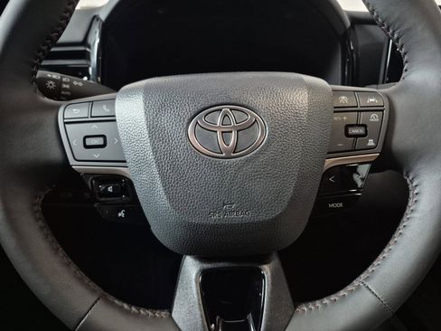 New 2026 Toyota Camry Hybrid image 19
