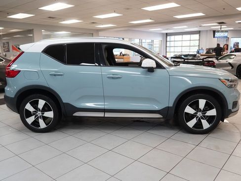 Used 2019 Volvo XC40 T5 Momentum AWD/4WD image 15