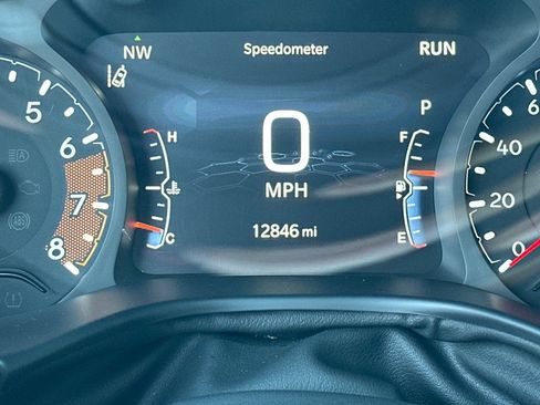 Used 2025 Jeep Compass Limited AWD/4WD image 30