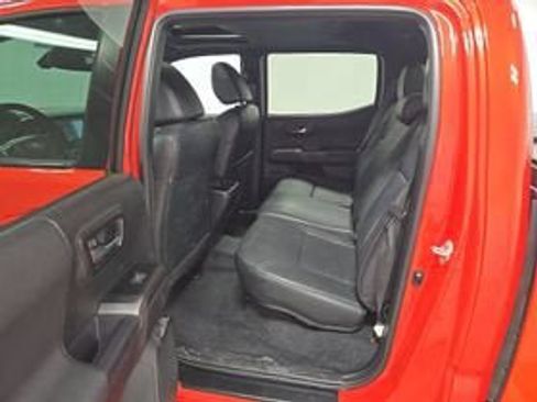Used 2023 Toyota Tacoma TRD Pro AWD/4WD image 8