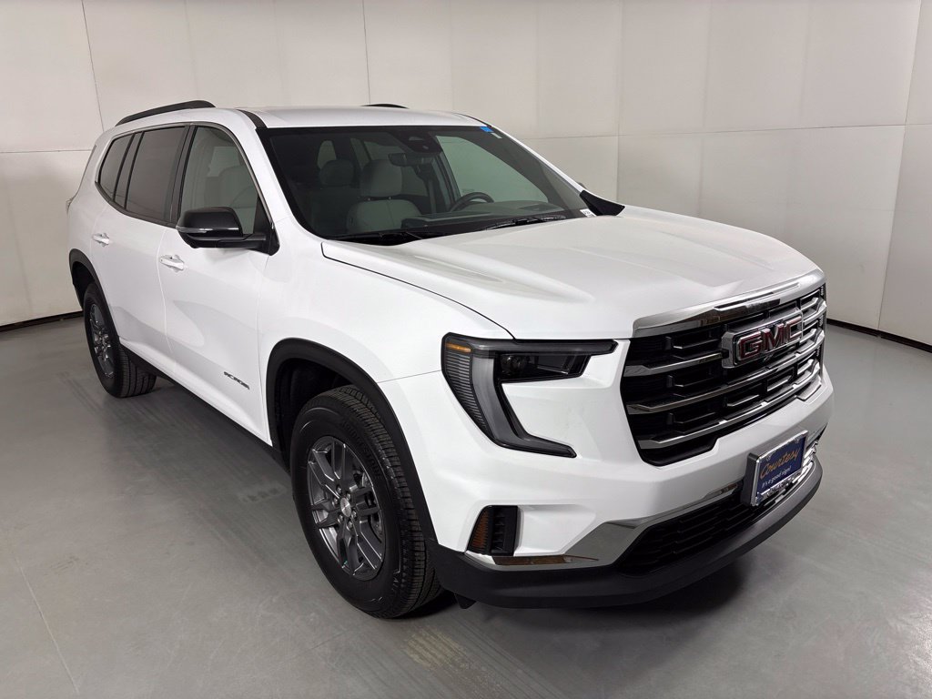 Certified 2026 GMC Acadia Elevation FWD image 2