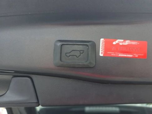 Used 2023 Toyota RAV4 XLE w/ Convenience Package FWD image 49
