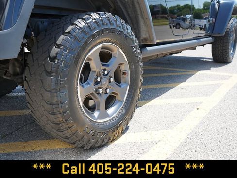 Used 2020 Jeep Gladiator Rubicon AWD/4WD image 8