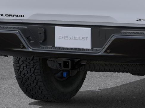 New 2026 Chevrolet Colorado ZR2 w/ Technology Package image 16