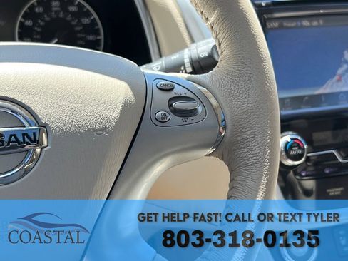 Used 2017 Nissan Murano SV w/ Premium Plus Package image 34