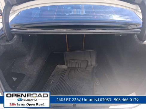 Used 2018 BMW 530i xDrive AWD/4WD image 9