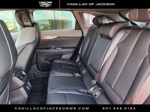 New 2025 Cadillac Optiq Sport 1 image 9