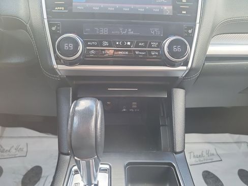 Used 2019 Subaru Outback 2.5i Premium image 22