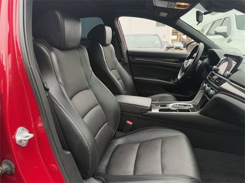 Used 2021 Honda Accord Sport image 29