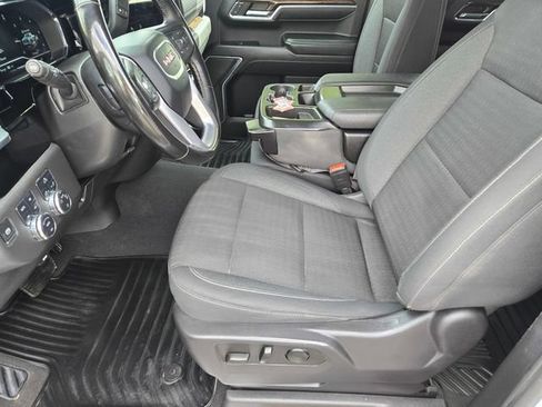 Used 2023 GMC Sierra 1500 SLE w/ X31 Off-Road Package AWD/4WD image 15