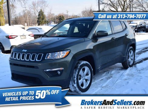 Used 2018 Jeep Compass Latitude w/ Popular Equipment Group image 1