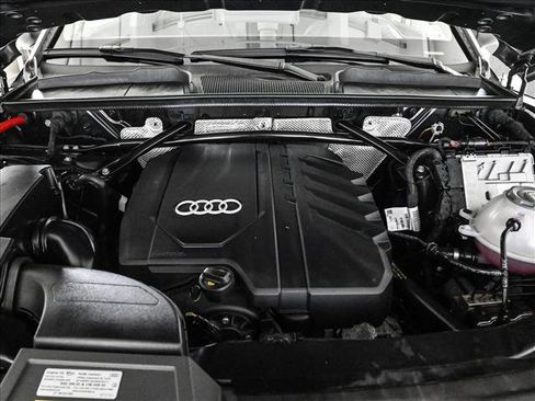 Used 2023 Audi Q5 2.0T Premium Plus w/ Premium Plus Package AWD/4WD image 24