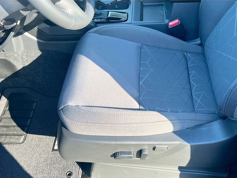 New 2026 Nissan Frontier SV image 19