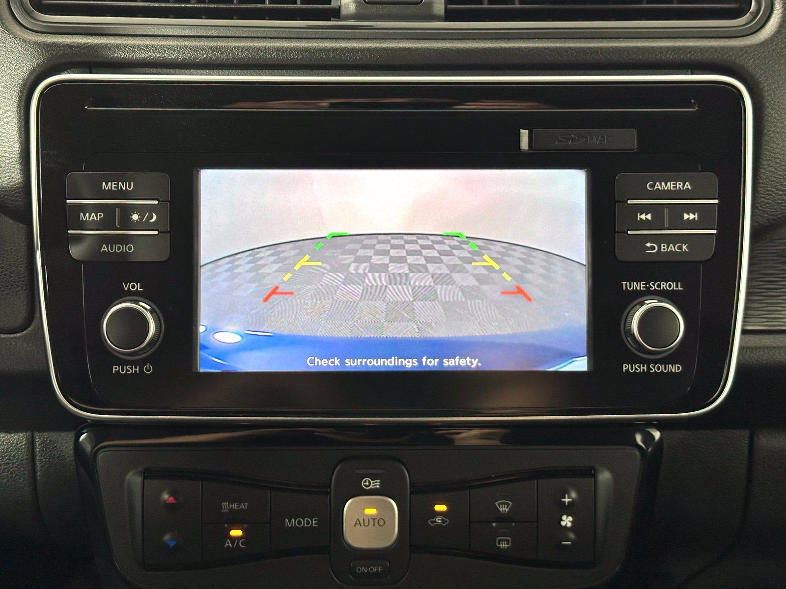 Used 2019 Nissan Leaf SV FWD image 30