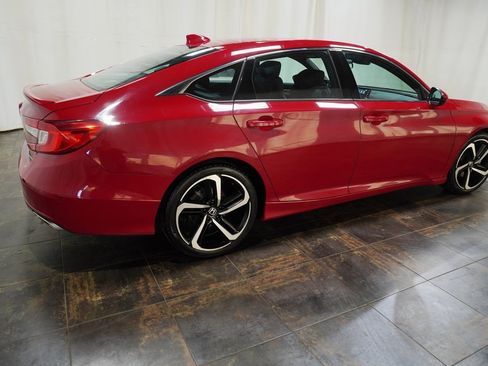 Used 2019 Honda Accord Sport image 4