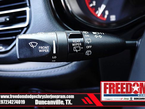 Used 2021 Dodge Durango SXT w/ 3rd Row Seating Group RWD image 28