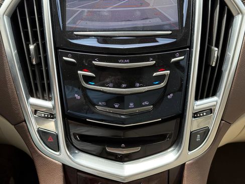 Used 2016 Cadillac SRX Luxury w/ Driver Awareness Package AWD/4WD image 27