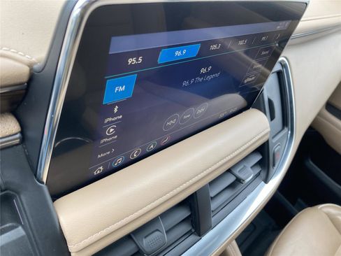 Used 2021 Chevrolet Tahoe Premier image 14