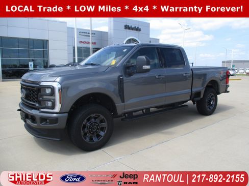 Used 2024 Ford F250 XLT w/ XLT Premium Package AWD/4WD image 1
