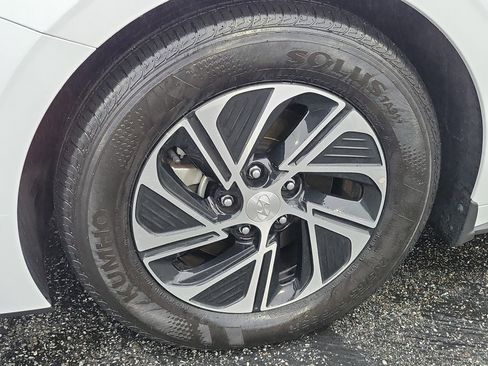 Certified 2023 Hyundai Sonata Blue image 24