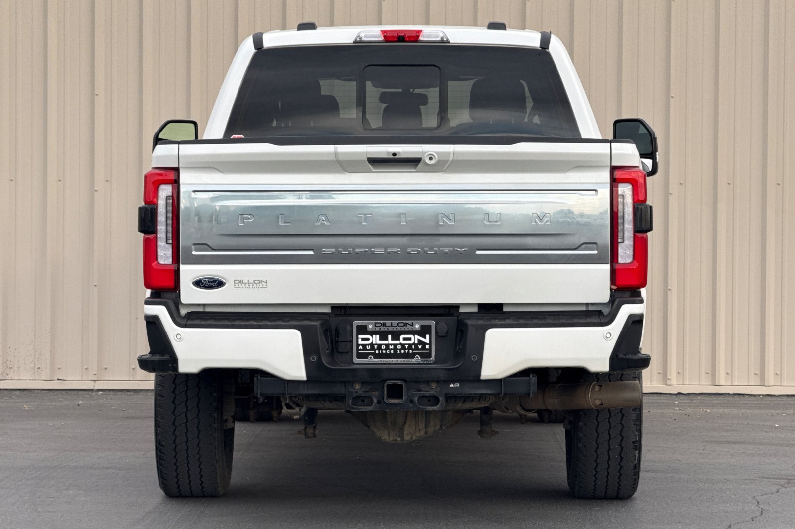 Used 2023 Ford F350 Platinum AWD/4WD image 8