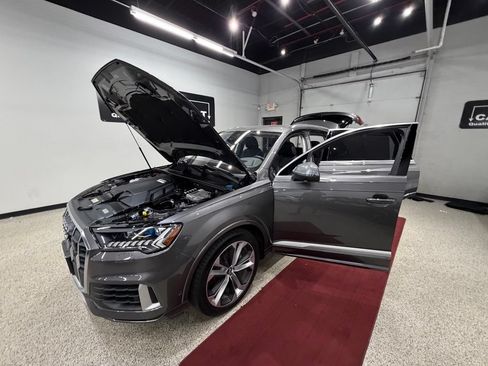 Used 2020 Audi Q7 3.0T Prestige w/ Prestige Package AWD/4WD image 56