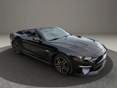 Used 2019 Ford Mustang GT Premium image 22