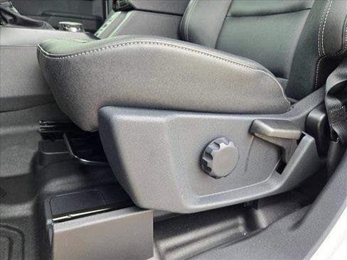 New 2025 Ford Bronco Badlands image 4