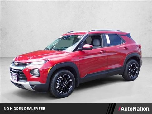 Used 2021 Chevrolet TrailBlazer LT w/ Convenience Package AWD/4WD image 1