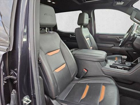 Used 2023 GMC Sierra 1500 AT4 w/ AT4 Premium Package AWD/4WD image 20