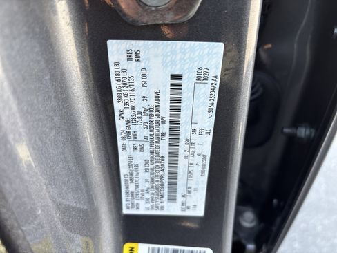 Used 2024 Ford Bronco Badlands AWD/4WD image 37