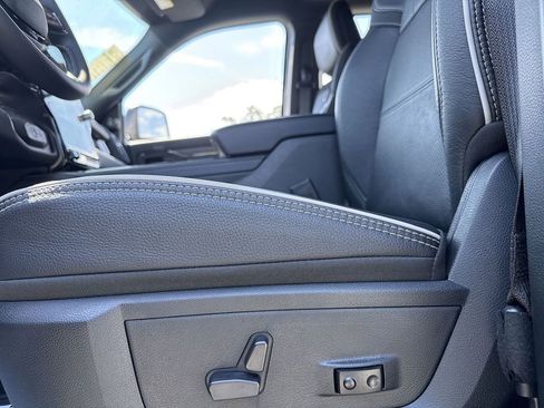 New 2026 RAM 2500 Limited AWD/4WD image 14