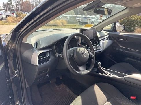 Used 2021 Toyota C-HR LE image 24