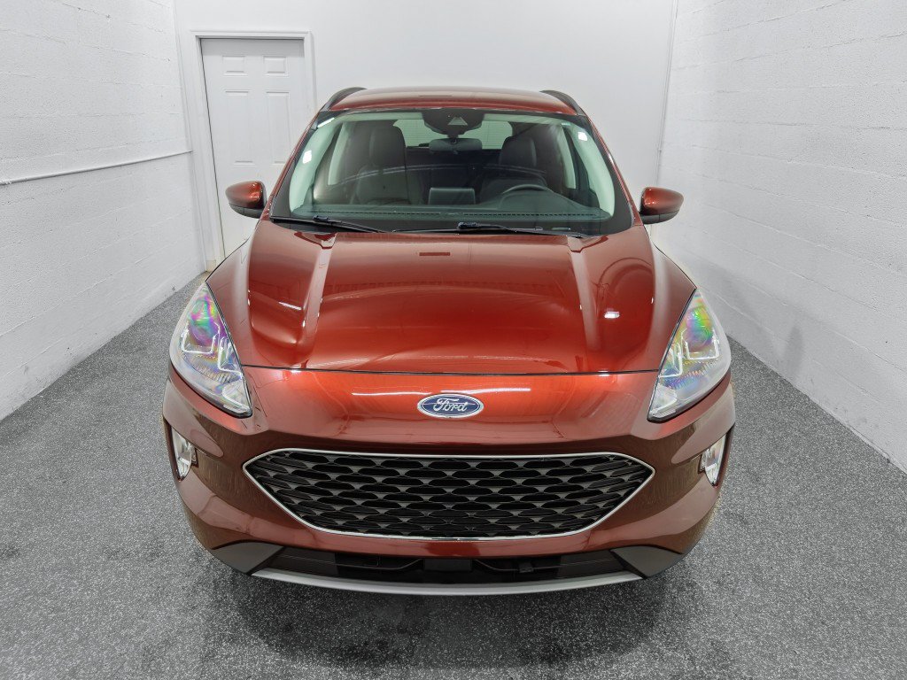 Used 2021 Ford Escape SEL w/ Class II Trailer Tow Package AWD/4WD image 3