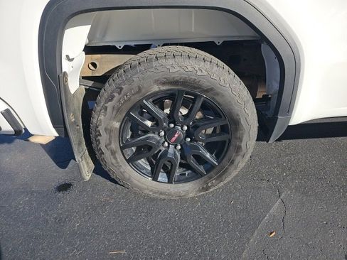 Used 2023 GMC Sierra 1500 Elevation image 74